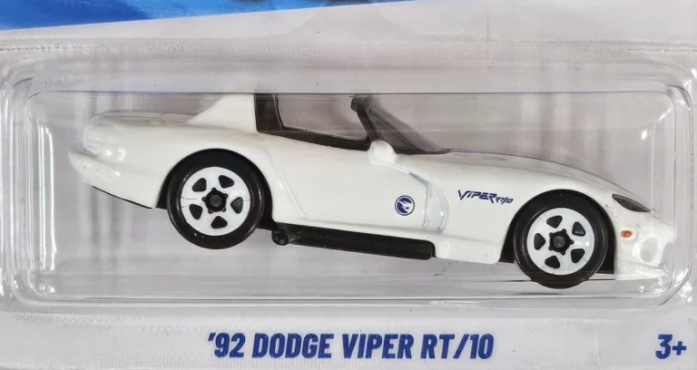92 Dodge Viper RT 10 close